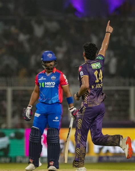 dc vs kkr cricket cricbuzz.